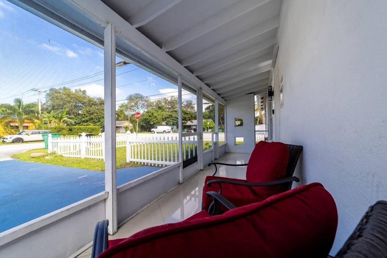 Private Heated Pool Villa In Ftl Near Beach Форт-Лодердейл Екстер'єр фото